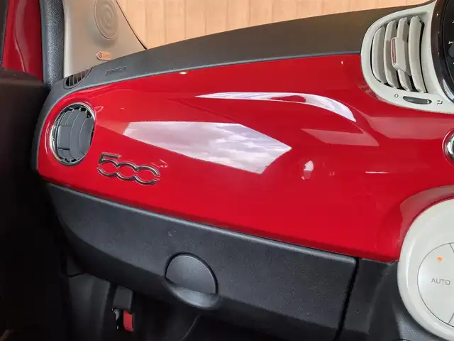 フィアット ５００ ツインエア ラウンジ 愛知県 2020(令2)年 3.2万km パソドプレレッド Uconnect純正ディスプレイオーディオ /Beatsサウンド /Bluetooth /USB接続/ガラスルーフ /HIDヘッドライト /純正15インチアルミホイル /アイドリングストップ /ステアリングスイッチ /ETC