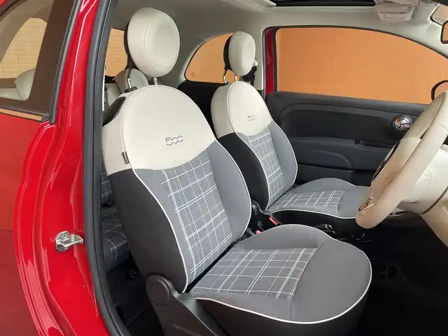 フィアット ５００ ツインエア ラウンジ 愛知県 2020(令2)年 3.2万km パソドプレレッド Uconnect純正ディスプレイオーディオ /Beatsサウンド /Bluetooth /USB接続/ガラスルーフ /HIDヘッドライト /純正15インチアルミホイル /アイドリングストップ /ステアリングスイッチ /ETC