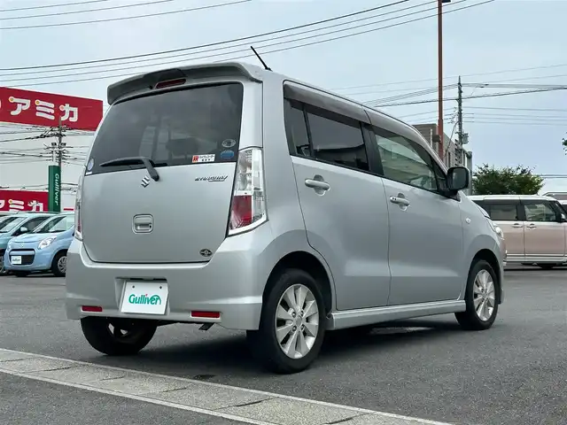 スズキ ワゴンＲ スティングレー X 静岡県 2010(平22)年 5.4万km シルキーシルバーメタリック スマートキー/純正アルミ/CDチェンジャー/プッシュスタート/パワーステアリング/パワーウインドウ/オートエアコン/社外フロアマット/ベンチシート/ABS/ダブルエアバッグ/ハロゲンヘッドライト