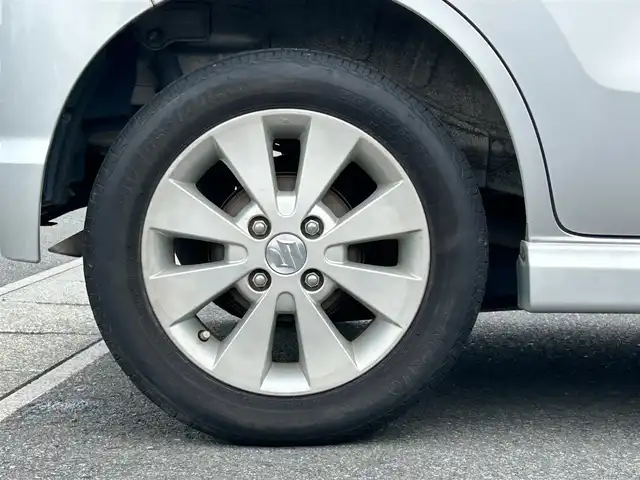 スズキ ワゴンＲ スティングレー X 静岡県 2010(平22)年 5.4万km シルキーシルバーメタリック スマートキー/純正アルミ/CDチェンジャー/プッシュスタート/パワーステアリング/パワーウインドウ/オートエアコン/社外フロアマット/ベンチシート/ABS/ダブルエアバッグ/ハロゲンヘッドライト