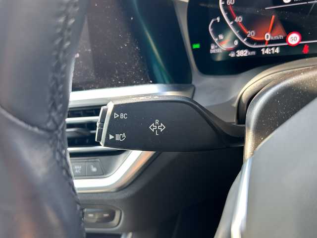 ＢＭＷ ３２０ｄ xDrive 山口県 2021(令3)年 5.3万km 白 禁煙車/360度前方ドライブレコーダー/スマートキー/プッシュスタート/純正HDDナビ/(DTV/BT/USB/ラジオ)/全方位カメラ/クリアランスソナー/シートメモリー付きパワーシート/シートヒーター/電子パーキング/置くだけ充電/オートライト/左右分離型フルオートエアコン/純正アルミホイール/リモートタッチ/保証書/取扱説明書/記録簿/スペアキー/レーダクルーズコントロール/プラスパッケージ/コンフォートパッケージ/ハイラインパッケージ/HIFIスピーカーシステム