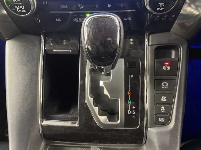 トヨタ アルファードハイブリット SR Cパッケージ 宮城県 2020(令2)年 6.2万km グラファイトM ・4WD/寒冷地仕様/・トヨタセーフティセンス/・プリクラッシュセーフティ/・ツインムーンルーフ/・JBLプレミアムサウンドシステム/・純正ディスプレイオーディオ  /・フルセグ/BT/USB/HDMI/・パノラミックビューモニター/・フリップダウンモニター/・両側パワースライドドア/・純正エンジンスターター/・前後ドライブレコーダー/・レーダークルーズコントロール/・デジタルインナーミラー/・ステアリングスイッチ/ヒーター/・シートヒーター/エアシート/・シートポジションメモリー/パワーシート/・ビルトインETC2.0/AC100V/・社外グリル/純正グリル積込有/・LEDヘッドライト/・BSM/RCTA