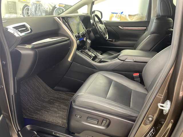 トヨタ アルファードハイブリット SR Cパッケージ 宮城県 2020(令2)年 6.2万km グラファイトM ・4WD/寒冷地仕様/・トヨタセーフティセンス/・プリクラッシュセーフティ/・ツインムーンルーフ/・JBLプレミアムサウンドシステム/・純正ディスプレイオーディオ  /・フルセグ/BT/USB/HDMI/・パノラミックビューモニター/・フリップダウンモニター/・両側パワースライドドア/・純正エンジンスターター/・前後ドライブレコーダー/・レーダークルーズコントロール/・デジタルインナーミラー/・ステアリングスイッチ/ヒーター/・シートヒーター/エアシート/・シートポジションメモリー/パワーシート/・ビルトインETC2.0/AC100V/・社外グリル/純正グリル積込有/・LEDヘッドライト/・BSM/RCTA