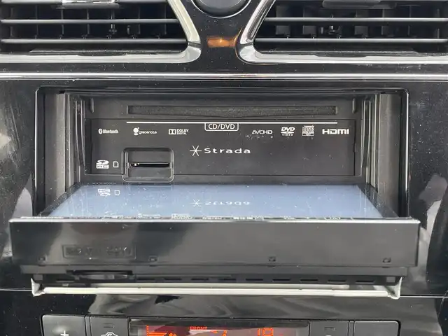 日産 セレナ ハイウェイS G Sハイブリッド 大分県 2014(平26)年 8.8万km ブリリアントホワイトパール 社外ナビ/DVD再生可能/ハンズフリーBluetooth接続/アルパイン後席モニター/LEDヘッドライト/フォグ/オートライト/ミラーウィンカー/スマートキー/プッシュスタート/クルーズコントロール/両側電動スライドドア/ETC/アイドリングストップ