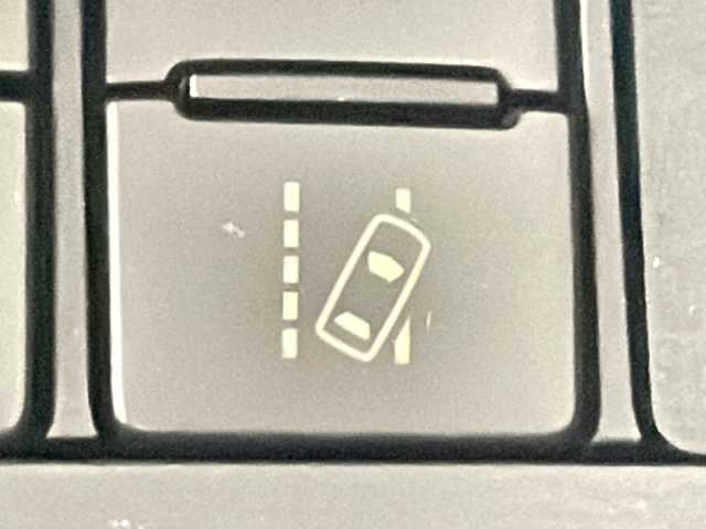 トヨタ シエンタ ハイブリッド G クエロ 広島県 2017(平29)年 5.6万km ヴィンテージブラウンパールクリスタルシャイン ALPINEナビ　/両側パワースライドドア　/バックカメラ　/フルセグTV　/オートハイビーム　/レーンキープアシスト　/衝突軽減ブレーキ　/オートライト　/ETC　/LEDヘッドランプ　/スマートキー　/フォグランプ/社外SMACK15インチアルミホイール(185/60/R15)/エアバック（運転席/助手席）