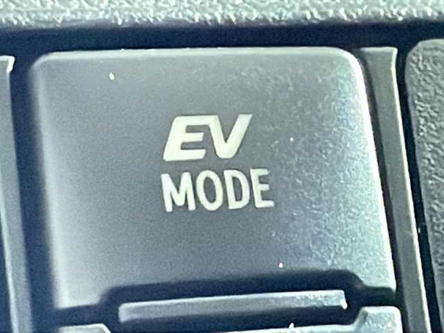 トヨタ シエンタ ハイブリッド G クエロ 広島県 2017(平29)年 5.6万km ヴィンテージブラウンパールクリスタルシャイン ALPINEナビ　/両側パワースライドドア　/バックカメラ　/フルセグTV　/オートハイビーム　/レーンキープアシスト　/衝突軽減ブレーキ　/オートライト　/ETC　/LEDヘッドランプ　/スマートキー　/フォグランプ/社外SMACK15インチアルミホイール(185/60/R15)/エアバック（運転席/助手席）