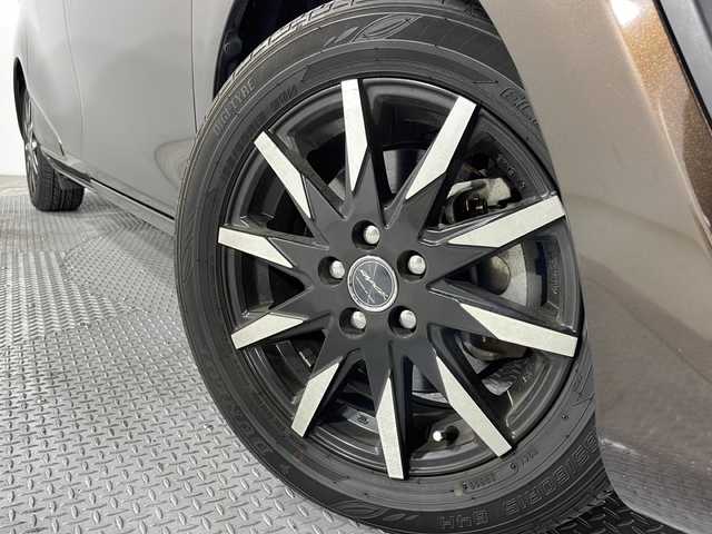 トヨタ シエンタ ハイブリッド G クエロ 広島県 2017(平29)年 5.6万km ヴィンテージブラウンパールクリスタルシャイン ALPINEナビ　/両側パワースライドドア　/バックカメラ　/フルセグTV　/オートハイビーム　/レーンキープアシスト　/衝突軽減ブレーキ　/オートライト　/ETC　/LEDヘッドランプ　/スマートキー　/フォグランプ/社外SMACK15インチアルミホイール(185/60/R15)/エアバック（運転席/助手席）