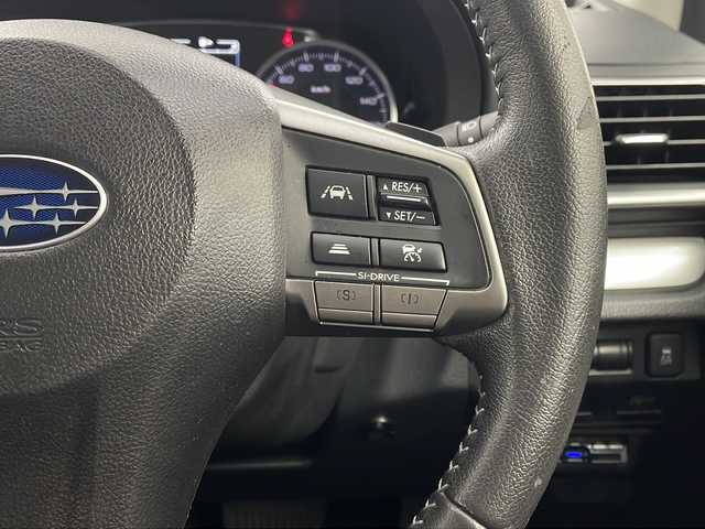 スバル インプレッサ スポーツ 2．0i アイサイト プラウドED 栃木県 2015(平27)年 6.5万km クリスタルブラックシリカ 純正ナビ/（BT/CD/DVD/フルセグ/AM/FM）/バックカメラ/４WD/アイサイトVer2.0/衝突軽減システム/車線逸脱抑制機能/AT誤発進抑制制御/横滑り防止/レーダークルーズコントロール/アイドリングストップ/マルチインフォメーションディスプレイ/ETC/電動格納ミラー/純正アルミホイール/純正フロアマット/プッシュスタート/スマートキー/スペアキー