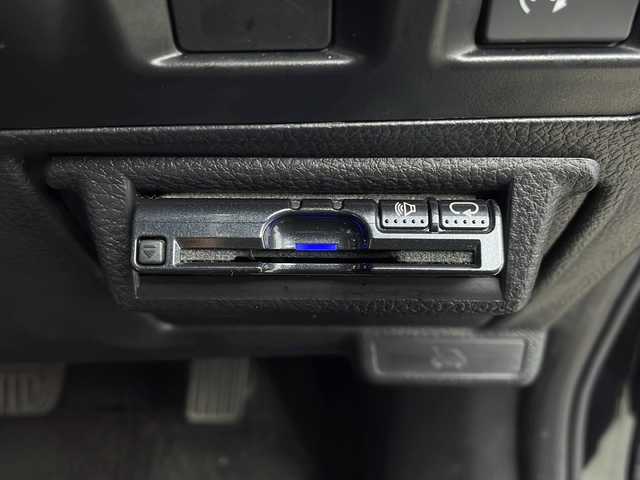 スバル インプレッサ スポーツ 2．0i アイサイト プラウドED 栃木県 2015(平27)年 6.5万km クリスタルブラックシリカ 純正ナビ/（BT/CD/DVD/フルセグ/AM/FM）/バックカメラ/４WD/アイサイトVer2.0/衝突軽減システム/車線逸脱抑制機能/AT誤発進抑制制御/横滑り防止/レーダークルーズコントロール/アイドリングストップ/マルチインフォメーションディスプレイ/ETC/電動格納ミラー/純正アルミホイール/純正フロアマット/プッシュスタート/スマートキー/スペアキー