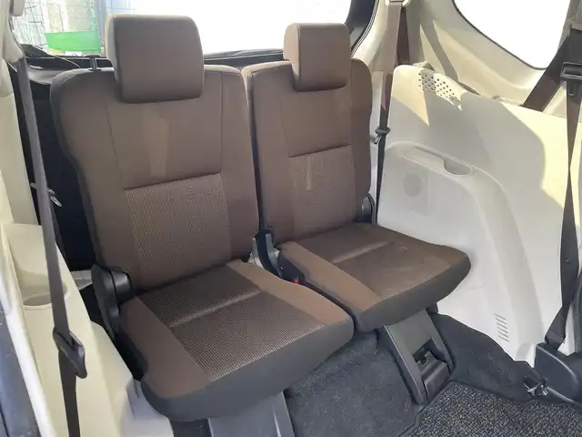 トヨタ シエンタ G 福岡県 2019(令1)年 5.2万km ブラックマイカ 衝突軽減/社外ナビ（ＣＮ－ＲＥ０５ＷＤ）/フルセグTV/CD/DVD/BT/SD/AM/FM/パノラミックビューモニター/両側パワースライドドア/ＬＤＡ/オートハイビーム/ＬＥＤオートライト/ステアリングリモコン/アイドリングストップ/ＥＴＣ２．０/スマートキー/プッシュスタート