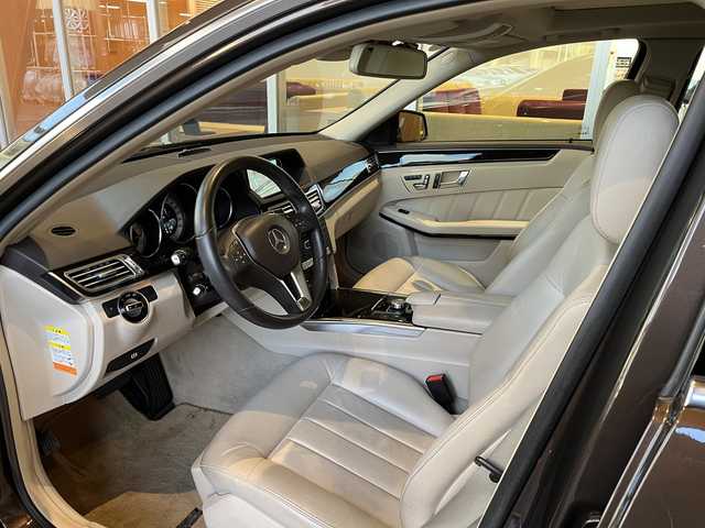 メルセデス・ベンツ Ｅ４００ ハイブリッド アバンギャルド 宮城県 2013(平25)年 4.2万km ドロマイトブラウン コンフォートパッケージ/レーダーセーフティパッケージ/COMANDシステムHDDナビ/フルセグTV/360°カメラシステム/ベージュレザーシート/シートヒーター/メモリ機能付きパワーシート/キーレスゴー/LEDヘッドライト/オートライト/純正18インチAW/ドライブレコーダー/電動リヤサンシェード/ETC車載器