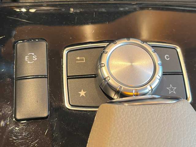 メルセデス・ベンツ Ｅ４００ ハイブリッド アバンギャルド 宮城県 2013(平25)年 4.2万km ドロマイトブラウン コンフォートパッケージ/レーダーセーフティパッケージ/COMANDシステムHDDナビ/フルセグTV/360°カメラシステム/ベージュレザーシート/シートヒーター/メモリ機能付きパワーシート/キーレスゴー/LEDヘッドライト/オートライト/純正18インチAW/ドライブレコーダー/電動リヤサンシェード/ETC車載器