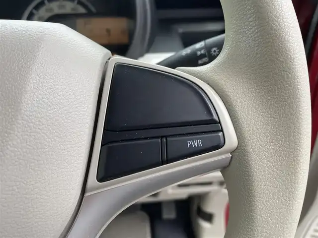 スズキ スペーシア HYBRID X 愛媛県 2018(平30)年 1.7万km フェニックスレッドパール Panasonicナビ　/フルセグＴＶ　/全周囲カメラ　/両側電動スライドドア　/ヘッドアップディスプレイ　/衝突被害軽減装置　/車線逸脱防止装置/サーキュレーター　/ドライブレコーダー　/アイドリングストップ　/前後コーナーセンサー/ステアリングリモコン/ヘッドライトレベライザー/電格ミラー/ISOFIX/シガーソケット/純正ドアバイザー/純正ホイールキャップ/現状サマー(鉄)(155/65/R14)/DUNLOP ENASAVE