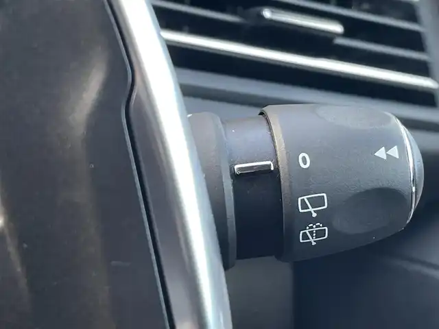 プジョー ３０８ SW GT ブルーHDi 三重県 2018(平30)年 1.7万km パール ＡＣＣ/アクティブセーフブレーキ/ブラインドスポット/純正オプションナビ/フルセグＴＶ/バックカメラ/カープレイ/パノラマガラスルーフ/純正１８インチＡＷ/前後ドライブレコーダー/ＥＴＣ/パドルシフト/保証書/取扱説明書/スペアキー
