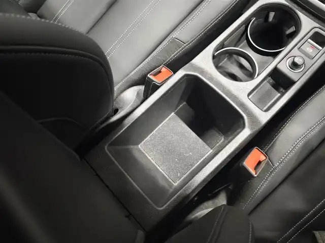 アウディ Ａ３ SB 30TFSI Sライン 群馬県 2022(令4)年 3.2万km デイトナグレーパールエフェクト Sラインプラスパッケージ/コンビニエンスパッケージ/ナビゲーションパッケージ/マトリクスLED 黒革シート/運転席シートヒーター/パワーシート/バーチャルコックピット/AppleCarPlay/純正前後ドラレコ