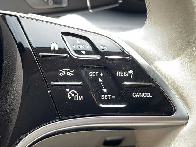 メルセデス・ベンツ Ｍ・ベンツ ＣＬＳ２２０ｄ 福島県 2023(令5)年 2.6万km ダイヤモンドホワイト 純正ナビゲーション【USB/BT/TV】/360°カメラシステム/AMG20インチAW/社外フロントグリル/ナッパレザーシート/ETC2.0/ドライブレコーダー/電動パノラミックスライディングルーフ/電動トランクリッド/アクティブブレーキアシスト/アクティブレーンキーピングアシスト/アクティブディスタンスアシスト ディストロニック /ブラインドスポットアシスト/アンビエントライト/全席シートヒーター/前席ベンチレーション/前席パワーシート/運転席シートメモリー/パドルシフト/ステアリングリモコン