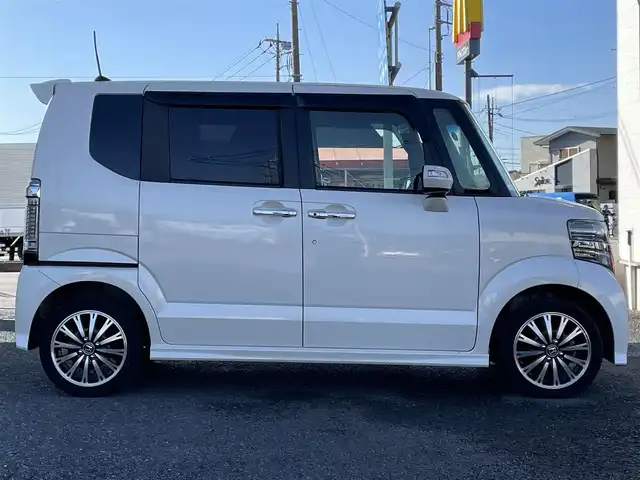 ホンダ Ｎ ＢＯＸ カスタム G ターボ Lパッケージ 岩手県 2015(平27)年 7.3万km プレミアムホワイトパールⅡ ・ワンオーナー/・４WD/・ターボ車両/・純正ナビフルセグTV/・BT　　DVD/・バックカメラ/・ETC/・クルーズコントロール/・パドルシフト/・ECON/・ハーフレザーシート/・シートヒーター/・両側パワースライドドア/・オートライト/・HIDヘットライト/・LEDフォグライト/・オートリトラミラー/・ウインカーミラー/・純正１５インチアルミ/・スマートキー×３/・プッシュスタート/・保証書/・取説