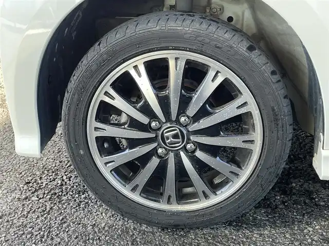 ホンダ Ｎ ＢＯＸ カスタム G ターボ Lパッケージ 岩手県 2015(平27)年 7.3万km プレミアムホワイトパールⅡ ・ワンオーナー/・４WD/・ターボ車両/・純正ナビフルセグTV/・BT　　DVD/・バックカメラ/・ETC/・クルーズコントロール/・パドルシフト/・ECON/・ハーフレザーシート/・シートヒーター/・両側パワースライドドア/・オートライト/・HIDヘットライト/・LEDフォグライト/・オートリトラミラー/・ウインカーミラー/・純正１５インチアルミ/・スマートキー×３/・プッシュスタート/・保証書/・取説