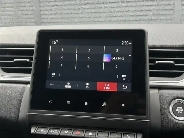 ルノー キャプチャー インテンス 茨城県 2021(令3)年 1.6万km パールⅡ 衝突軽減B　/ACC　/LKA　/BSM　/360度カメラ　/BOSEサウンド　/半革　/シートヒーター　/ステアリングヒーター　/CarPlay　/BT　/USB　/パークセンサー　/LEDヘッドライト　/ETC　/ルーフレール