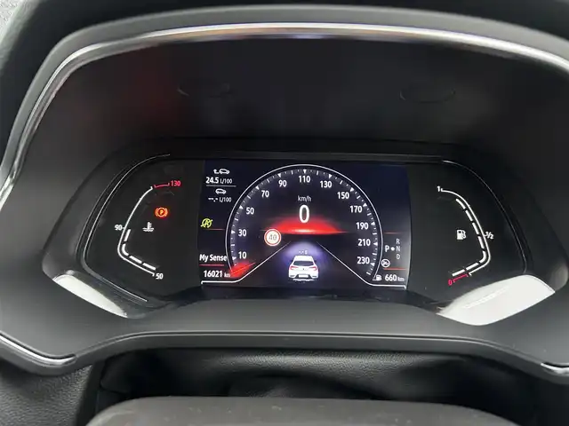 ルノー キャプチャー インテンス 茨城県 2021(令3)年 1.6万km パールⅡ 衝突軽減B　/ACC　/LKA　/BSM　/360度カメラ　/BOSEサウンド　/半革　/シートヒーター　/ステアリングヒーター　/CarPlay　/BT　/USB　/パークセンサー　/LEDヘッドライト　/ETC　/ルーフレール