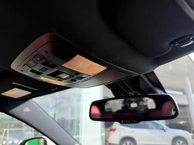 レクサス ＣＴ 200h Fスポーツ 京都府 2014(平26)年 12.6万km ブラック/ホワイトノーヴァガラスフレーク サンルーフ/純正マルチナビ、地デジ、Bluetooth/バックカメラ/赤革シート/前席シートヒーター/前席パワーシート/運転席メモリーシート/パドルシフト/USB端子/クルーズコントロール/LEDヘッドランプ/ステアリングスイッチ/保証書/取扱説明書