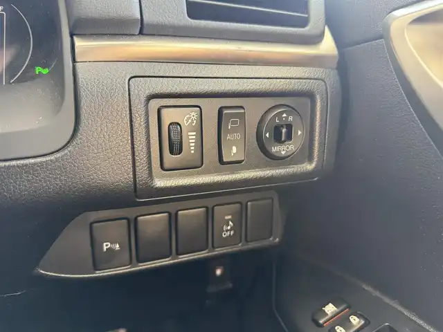 レクサス ＣＴ 200h Fスポーツ 京都府 2014(平26)年 12.6万km ブラック/ホワイトノーヴァガラスフレーク サンルーフ/純正マルチナビ、地デジ、Bluetooth/バックカメラ/赤革シート/前席シートヒーター/前席パワーシート/運転席メモリーシート/パドルシフト/USB端子/クルーズコントロール/LEDヘッドランプ/ステアリングスイッチ/保証書/取扱説明書