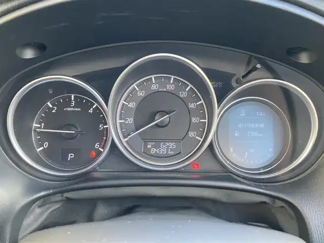 マツダ ＣＸ－５ XD プロアクティブ 静岡県 2015(平27)年 8.5万km クリスタルホワイトパールマイカ (株)IDOMが運営する【じしゃロン焼津店】の自社ローン専用車両になります。こちらは現金またはオートローンご利用時の価格です。自社ローンご希望の方は別途その旨お申付け下さい　/純正ＳＤナビ/（フルセグＴＶ/Ｂｌｕｅｔｏｏｔｈ接続/ＣＤ/ＤＶＤ）/衝突軽減ブレーキ/レーダークルーズ/バック／サイドカメラ/コーナーセンサー/ＥＴＣ/ＨＩＤヘッドライト/オートライト/プッシュスタート＆スマートキー