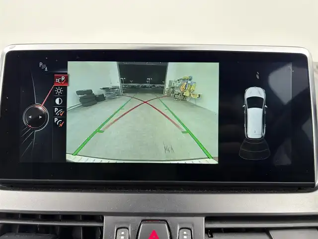 ＢＭＷ ２１８ｉ グランツアラー ラグジュアリー 愛知県 2016(平28)年 5.8万km 赤 ブラインドスポットモニター/ETC付き自動防眩ルームミラー/レーダークルーズコントロール/衝突回避・被害軽減システム/ダイナミックトラクションコントロール/EDLC/純正8.8インチディスプレイオーディオナビ/　・Bluetooth /　・DVD/CD/　・AM/FM/　・USB/　・AUX/3列シート/レザーシート/パワーシート/シートヒーター/パワーバックドア/本革ステアリング/社外ドライブレコーダー（前方）/純正17インチAW/LEDヘッドライト/オートライト/スマートキー