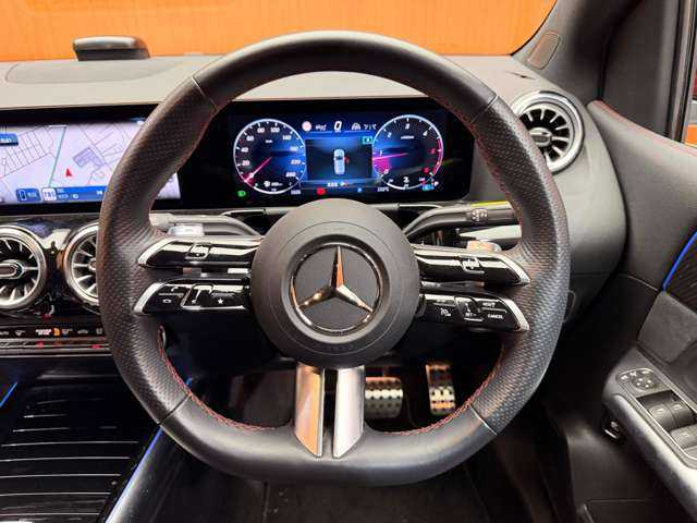 メルセデス・ベンツ Ｍ・ベンツ Ｂ２００ｄ AMGライン 千葉県 2023(令5)年 2.4万km 赤 ＡＣＣ　/半革シート　/ナビ　/ＴＶ　　/Ｂカメラ　/Ｂｌｕｅｔｏｏｔｈ接続　/電動シート　/シートヒーター　/電動リアゲート　/ＬＥＤヘッドライト　/オートハイビーム　/アクティブパーキング　/レーダーセーフティ　/ＥＴＣ