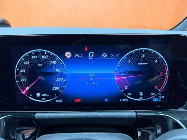 メルセデス・ベンツ Ｍ・ベンツ Ｂ２００ｄ AMGライン 千葉県 2023(令5)年 2.4万km 赤 ＡＣＣ　/半革シート　/ナビ　/ＴＶ　　/Ｂカメラ　/Ｂｌｕｅｔｏｏｔｈ接続　/電動シート　/シートヒーター　/電動リアゲート　/ＬＥＤヘッドライト　/オートハイビーム　/アクティブパーキング　/レーダーセーフティ　/ＥＴＣ