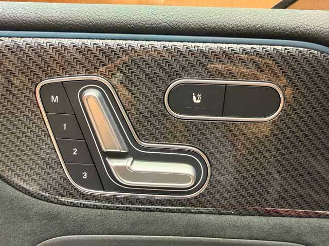 メルセデス・ベンツ Ｍ・ベンツ Ｂ２００ｄ AMGライン 千葉県 2023(令5)年 2.4万km 赤 ＡＣＣ　/半革シート　/ナビ　/ＴＶ　　/Ｂカメラ　/Ｂｌｕｅｔｏｏｔｈ接続　/電動シート　/シートヒーター　/電動リアゲート　/ＬＥＤヘッドライト　/オートハイビーム　/アクティブパーキング　/レーダーセーフティ　/ＥＴＣ