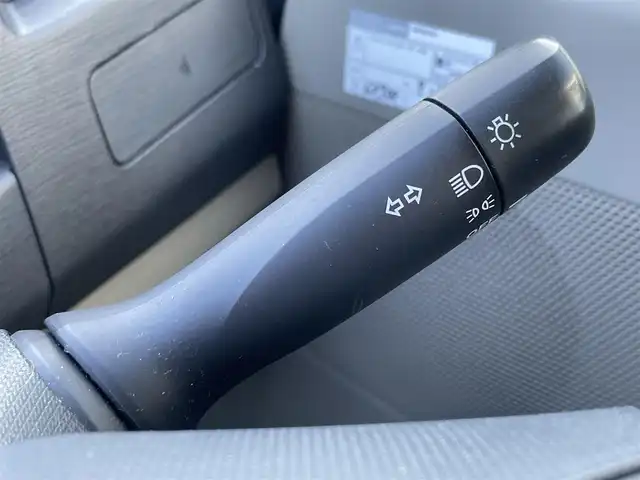 スバル ステラ L 栃木県 2012(平24)年 6万km ブライトシルバーメタリック 新車時保証書/取扱説明書/純正インテグレーテッドCDプレーヤー/　（CD/ラジオ/AUX)/ヘッドライトレベライザー/アイドリングストップ/純正フォグライト/エコモード/バニティミラー/純正フロアマット/純正ドアバイザー/タイヤサイズ　　155/65/R14