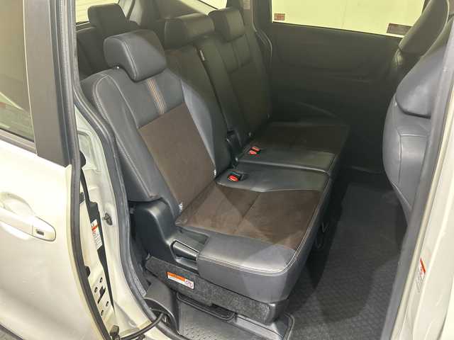 トヨタ シエンタ G クエロ 愛媛県 2018(平30)年 8万km ホワイトパールクリスタルシャイン 純正9型ナビ（NSZT-Y68T）/フルセグテレビ/Bluetooth/バックカメラ/両側電動スライドドア/衝突被害軽減ブレーキ/レーンアシスト/前後ドライブレコーダー（ZDR-015）/コーナーセンサー/ETC/LEDヘッドライト/オートマチックハイビーム/オートライト/フォグランプ/プッシュスタート