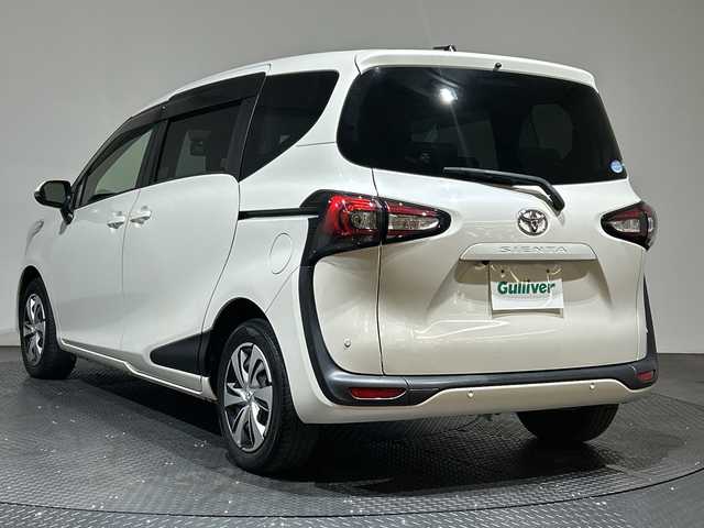 トヨタ シエンタ G クエロ 愛媛県 2018(平30)年 8万km ホワイトパールクリスタルシャイン 純正9型ナビ（NSZT-Y68T）/フルセグテレビ/Bluetooth/バックカメラ/両側電動スライドドア/衝突被害軽減ブレーキ/レーンアシスト/前後ドライブレコーダー（ZDR-015）/コーナーセンサー/ETC/LEDヘッドライト/オートマチックハイビーム/オートライト/フォグランプ/プッシュスタート