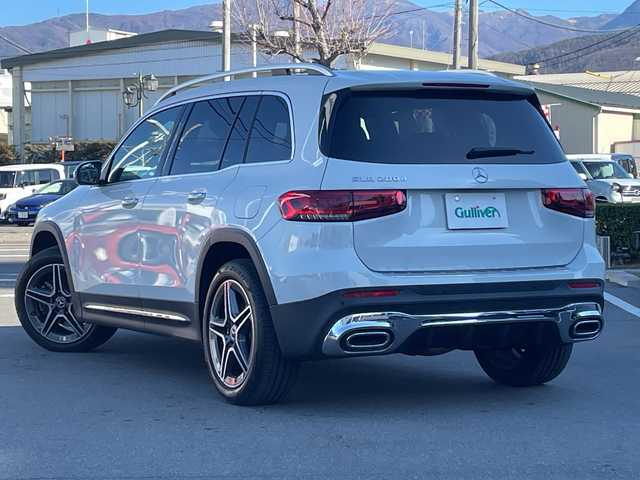 メルセデス・ベンツ Ｍ・ベンツ ＧＬＢ２００ｄ 4マチック AMGライン 長野県 2021(令3)年 1.3万km デジタルホワイト 禁煙車/4WD/サンルーフ/純正メモリナビ/Bluetooth/フルセグTV/全周囲カメラ/USB入力端子(タイプCもあり)/ハーフレザーシート/前席シートヒーター/前席メモリ付きパワーシート/電動リアゲート/ルーフレール/前後ドラレコ/純正AW19インチ/電動パーキングブレーキ/アイドリングストップ/衝突軽減ブレーキ/レーンキープアシスト/オートマチックハイビーム/LEDヘッドライト/トノカバー/パドルシフト/プッシュスタート/スマートキー/スペアキー