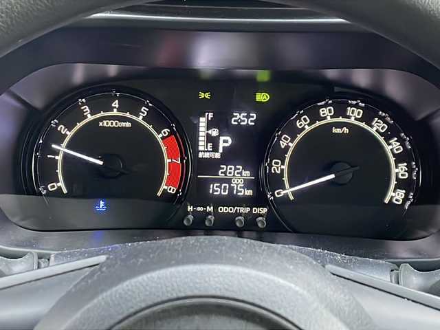 トヨタ ライズ X 道北・旭川 2023(令5)年 1.5万km スムースグレーマイカメタリック /寒冷地仕様//社外ナビ/CD/DVD/BT/SD/USB/フルセグ//バックカメラ//前席シートヒーター//オートライト//オートハイビーム//4WD//禁煙車//衝突軽減ブレーキ//アイドリングストップ//横滑り防止//クリアランスソナー//レーンキープアシスト//ステアリングスイッチ//LEDヘッドライト//純正エンジンスターター//純正フロアマット//ドアバイザー//スマートキー//プッシュスタート//保証書//取扱説明書