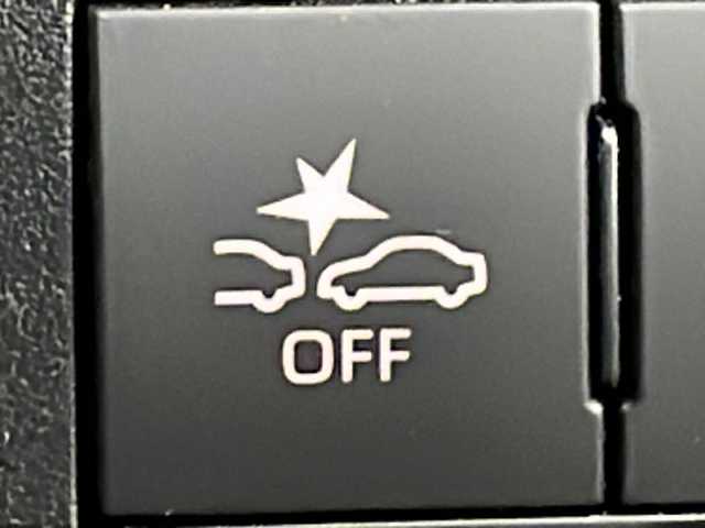 トヨタ ライズ X 道北・旭川 2023(令5)年 1.5万km スムースグレーマイカメタリック /寒冷地仕様//社外ナビ/CD/DVD/BT/SD/USB/フルセグ//バックカメラ//前席シートヒーター//オートライト//オートハイビーム//4WD//禁煙車//衝突軽減ブレーキ//アイドリングストップ//横滑り防止//クリアランスソナー//レーンキープアシスト//ステアリングスイッチ//LEDヘッドライト//純正エンジンスターター//純正フロアマット//ドアバイザー//スマートキー//プッシュスタート//保証書//取扱説明書