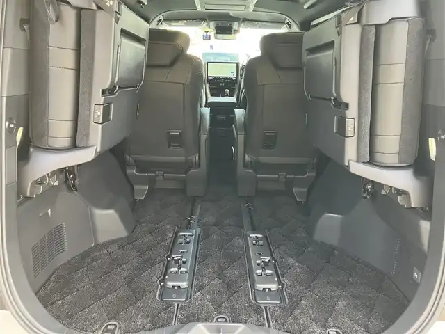 トヨタ アルファードハイブリット Z 広島県 2024(令6)年 0.3万km プラチナホワイトパールマイカ 法人ワンオーナー/モデリスタエアロ/黒革シート/左右独立ムーンルーフ/トヨタチームメイト/左右ユニバーサルステップ/デジタルインナーミラー/純正ナビ/パノラミックビューモニター/純正フリップダウンモニター/カラーヘッドアップディスプレイ/両側パワースライドドア/シートヒーター（全席）/パワーシート（前席・2列目）/ベンチレーションシート（前席）/セーフティセンス/レーダークルーズ/パドルシフト/置くだけ充電/フルセグ・Bluetooth/ブラインドスポットモニタリング/ビルトインETC2.0/電子取扱説明書/新車保証書/スペアキー