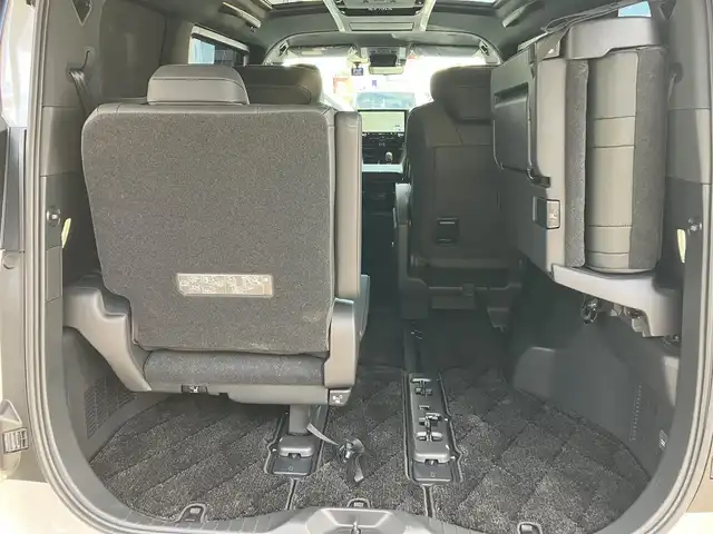 トヨタ アルファードハイブリット Z 広島県 2024(令6)年 0.3万km プラチナホワイトパールマイカ 法人ワンオーナー/モデリスタエアロ/黒革シート/左右独立ムーンルーフ/トヨタチームメイト/左右ユニバーサルステップ/デジタルインナーミラー/純正ナビ/パノラミックビューモニター/純正フリップダウンモニター/カラーヘッドアップディスプレイ/両側パワースライドドア/シートヒーター（全席）/パワーシート（前席・2列目）/ベンチレーションシート（前席）/セーフティセンス/レーダークルーズ/パドルシフト/置くだけ充電/フルセグ・Bluetooth/ブラインドスポットモニタリング/ビルトインETC2.0/電子取扱説明書/新車保証書/スペアキー