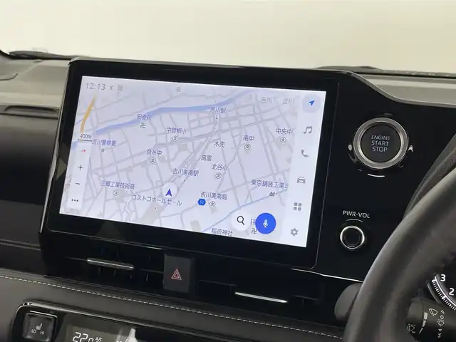 トヨタ ノア Z 埼玉県 2022(令4)年 1.4万km ホワイトパールクリスタルシャイン 10.5インチディスプレイオーディオＰlus/・コネクティッドナビ/・CD/DVD/フルセグTV/HDMI/Bluetooth/前席シートヒーター/アダプティブクルーズコントロール/両側パワースライドドア/ビルドインETC2.0/バックカメラ/トヨタセーフティセンス/・プリクラッシュセーフティ/・パーキングサポートブレーキ/・レーントレーシングアシスト/・オートマチックハイビーム/ＬＥＤヘッドライト/ハーフレザーシート/純正フロアマット/Bカメラ/ステアリングリモコン/レーンディパーチュアラート/標識認識機能/レーダークルーズコントロール