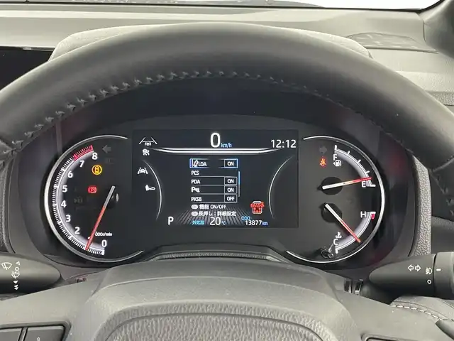 トヨタ ノア Z 埼玉県 2022(令4)年 1.4万km ホワイトパールクリスタルシャイン 10.5インチディスプレイオーディオＰlus/・コネクティッドナビ/・CD/DVD/フルセグTV/HDMI/Bluetooth/前席シートヒーター/アダプティブクルーズコントロール/両側パワースライドドア/ビルドインETC2.0/バックカメラ/トヨタセーフティセンス/・プリクラッシュセーフティ/・パーキングサポートブレーキ/・レーントレーシングアシスト/・オートマチックハイビーム/ＬＥＤヘッドライト/ハーフレザーシート/純正フロアマット/Bカメラ/ステアリングリモコン/レーンディパーチュアラート/標識認識機能/レーダークルーズコントロール