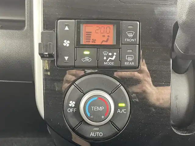 ダイハツ タント X VS SAⅢ 千葉県 2019(平31)年 5.5万km レーザーブルークリスタルシャイン 純正SDナビ/・フルセグTV/・CD/DVD/・Bluetooth/SD/・AM/FM/スマートアシストIII/アラウンドビューモニター/両側パワースライドドア/ETC/運転席シートヒーター/コーナーセンサー/車線逸脱警報/オートハイビーム/オートライト/アイドリングストップ/プッシュスタート/スマートキー/オート電動格納ミラー/純正フロアマット/ドアバイザー/取扱説明書/保証書
