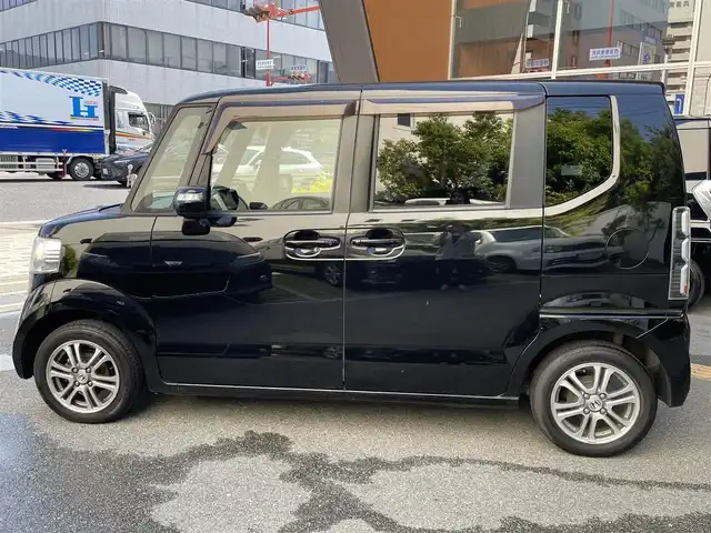 ホンダ Ｎ ＢＯＸ G Lパッケージ 兵庫県 2014(平26)年 6.8万km スマートブラック (株)IDOMが運営する【じしゃロン西宮店】の自社ローン専用車両になります。こちらは現金またはオートローンご利用時の価格です。自社ローンご希望の方は別途その旨お申付け下さい/＊ETC/＊ワンセグ/＊ドラレコ付き/＊片側パワスラ/＊横滑り防止装置