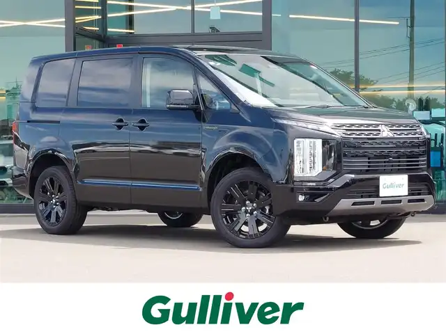 三菱 デリカＤ：５ シャモニー 東京都 2025(令7)年 0.1千km 黒Ⅱ 登録済み未使用車/4WD/オリジナルナビ取付パッケージ＋リアモニター取付パッケージ/マルチアラウンドモニター/e-Assist/レーダークルーズコントロール/レーンキープアシスト/LEDオートマチックハイビーム/革巻きステアリング/ステアリングリモコン/ステアリングヒーター/パドルシフト/両側パワースライドドア/電動リアゲート/電子制御パーキングブレーキ/ブレーキホールド/ハーフレザーシート/運転席パワーシート/前席シートヒーター