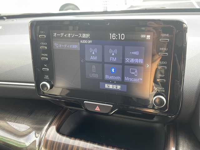 トヨタ ヤリスクロス ハイブリッド Z 千葉県 2023(令5)年 1.8万km ブラックマイカ グレイッシュブルー 2トーン 4WD ナビ 全方位カメラ HUD AC100V シートヒーター タイプC USB PCS レーダークルーズ パワーシート ステアヒーター ETC 木目調パネル ヒルディセントコントロール LED