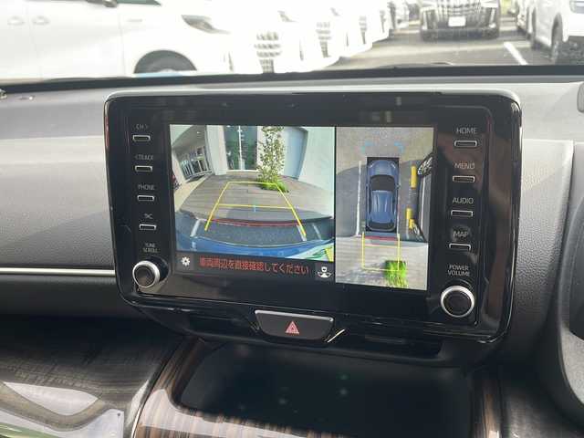 トヨタ ヤリスクロス ハイブリッド Z 千葉県 2023(令5)年 1.8万km ブラックマイカ グレイッシュブルー 2トーン 4WD ナビ 全方位カメラ HUD AC100V シートヒーター タイプC USB PCS レーダークルーズ パワーシート ステアヒーター ETC 木目調パネル ヒルディセントコントロール LED