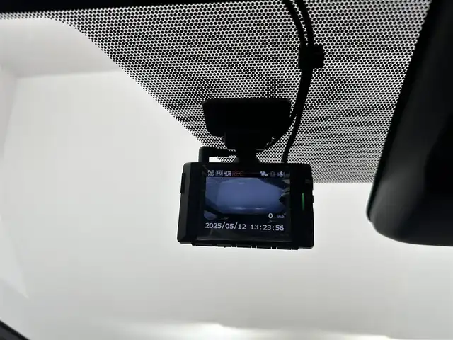 トヨタ アルファードハイブリット Z 愛知県 2023(令5)年 2.1万km プラチナホワイトパールマイカ 14インチディスプレイオーディオ　/（フルセグ/Bluetooth）/12.1インチフリップダウン　/レーダークルーズコントロール　/パノラミックビューモニター　/ブラインドスポットモニター　/コーナーセンサー/衝突軽減システム/レーンキープアアシスト/両側パワースライドドア　/電動リアゲート　/レザーシート　/全席パワーシート　/運転席メモリーシート/全席エアーシート/全席シートヒーター　/ワイヤレス充電/ETC2.0/ドライブレコーダー/純正AW