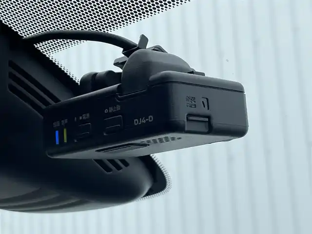 日産 セレナ e－パワー ハイウェイスター V 滋賀県 2021(令3)年 6.5万km ダイヤモンドブラック プロパイロット/純正10型SDナビ/・フルセグTV/・CD DVD BD/・Bluetooth/全方位カメラ/リアモニター/両側パワースライドドア/シートヒーター/ドライブレコーダー/ETC/ステアリングヒーター/革巻きステアリング/ステアリングリモコン/電動パーキングブレーキ/オートブレーキホールド/ブラインドスポットモニター/電格ミラー/ウインカーミラー/ドアバイザー/プッシュスタート/スマートキー/LEDヘッドライト