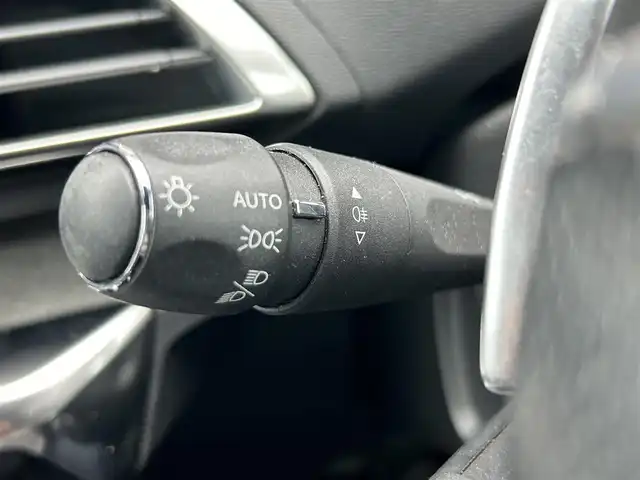 プジョー ５００８ GT ブルーHDi 福岡県 2021(令3)年 4.3万km パール ファーストクラスパッケージ/アダプティブクルーズコントロール/レーンキープアシスト/ブラインドスポットモニター/純正ディスプレイオーディオ/Applecarplay/androidauto/バックカメラ/サイドカメラ/Bluetooth/LEDヘッドライト/オートハイビーム/パワーバックドア/前後ドライブレコーダー/純正18インチアルミホイール/ETC/取扱説明書/保証書/スペアキー×1