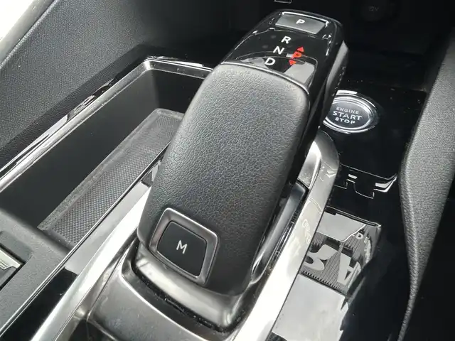 プジョー ５００８ GT ブルーHDi 福岡県 2021(令3)年 4.3万km パール ファーストクラスパッケージ/アダプティブクルーズコントロール/レーンキープアシスト/ブラインドスポットモニター/純正ディスプレイオーディオ/Applecarplay/androidauto/バックカメラ/サイドカメラ/Bluetooth/LEDヘッドライト/オートハイビーム/パワーバックドア/前後ドライブレコーダー/純正18インチアルミホイール/ETC/取扱説明書/保証書/スペアキー×1